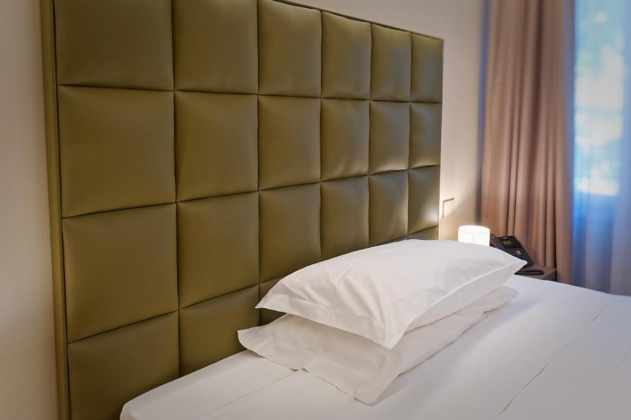 Albergo Giuan Арма ди Таджия Екстериор снимка