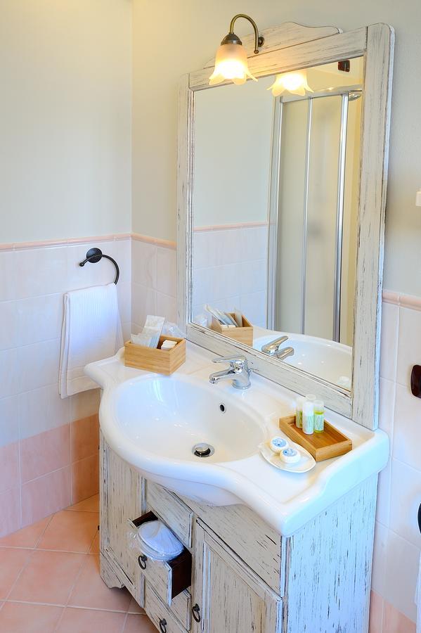 Albergo Giuan Арма ди Таджия Екстериор снимка