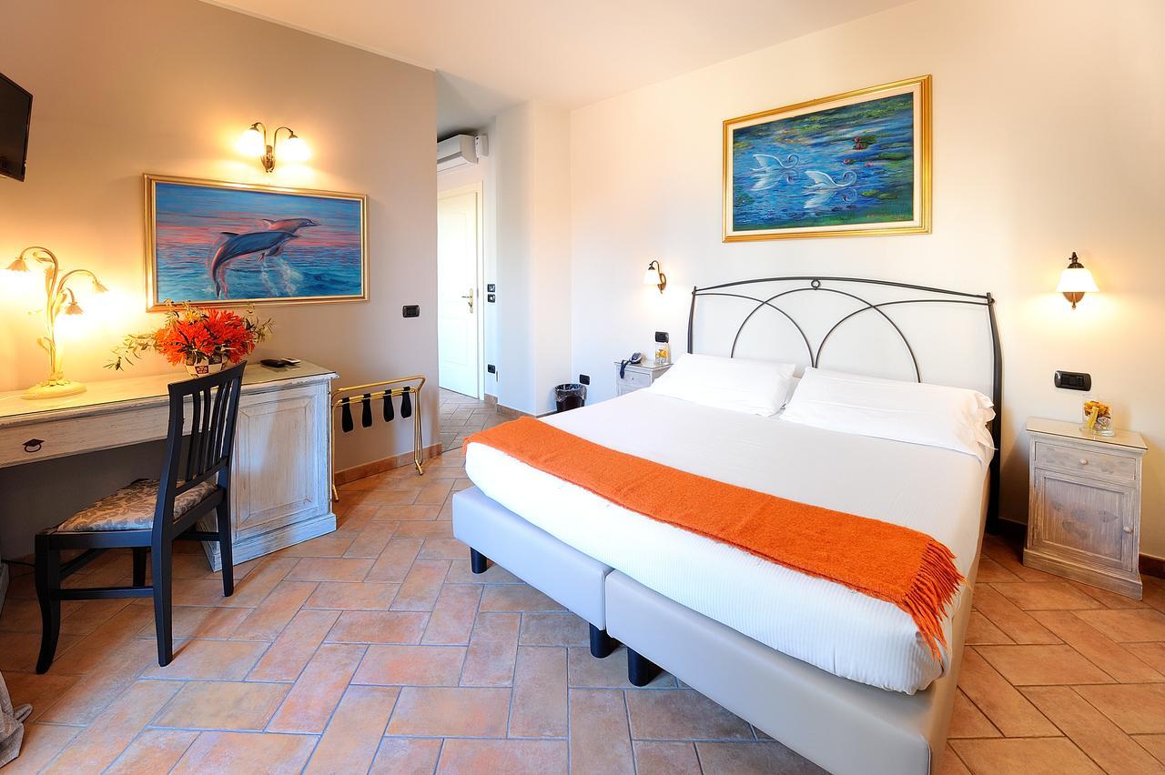 Albergo Giuan Арма ди Таджия Екстериор снимка