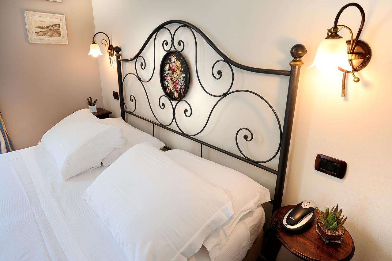 Albergo Giuan Арма ди Таджия Екстериор снимка